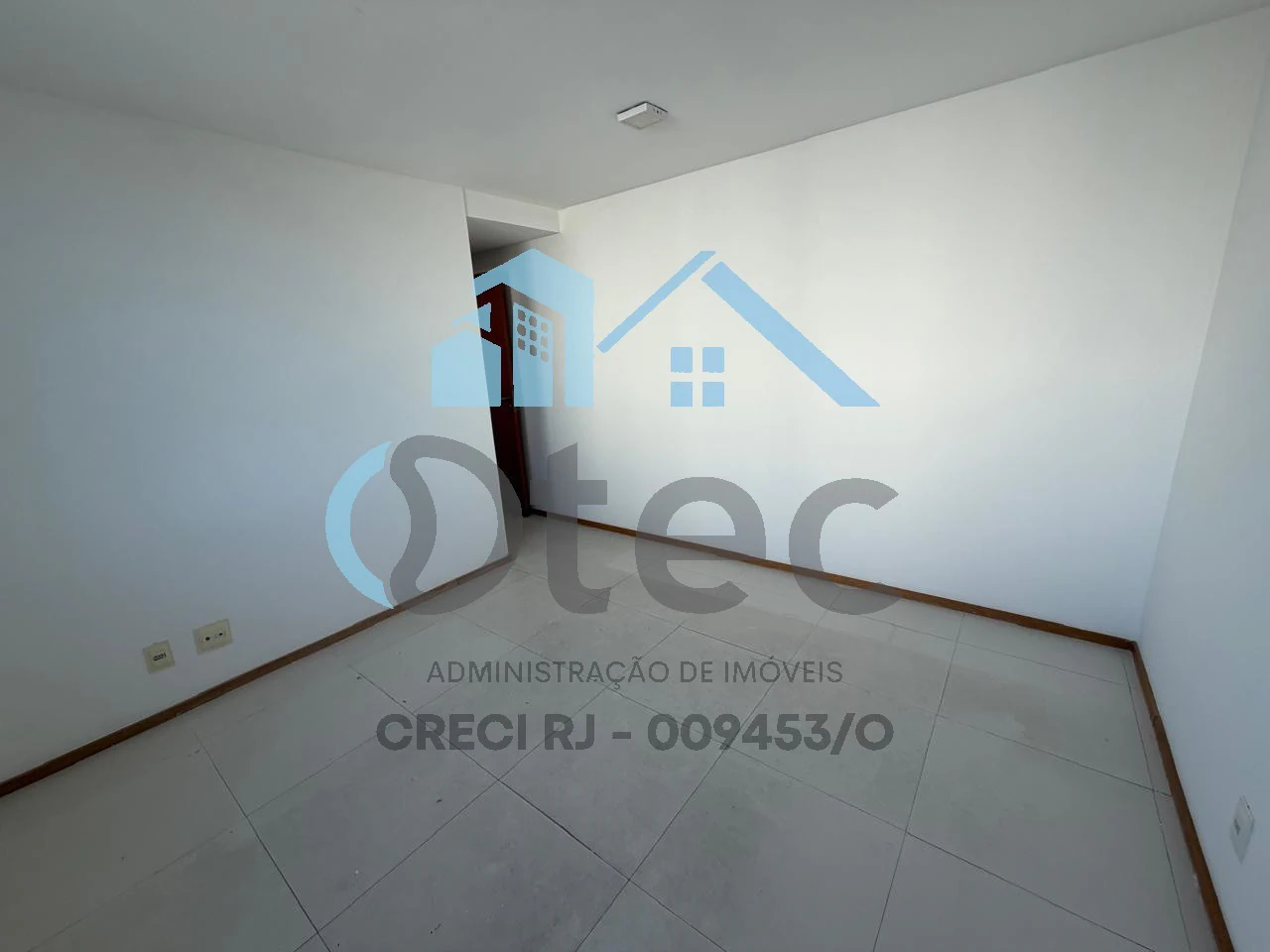 Apartment with 2 en-suite bedrooms and 2 parking spots — photo 2