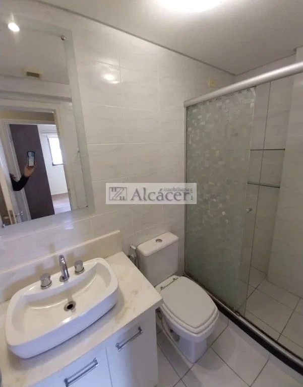 3-bedroom apartment in a building with a gym — photo 24