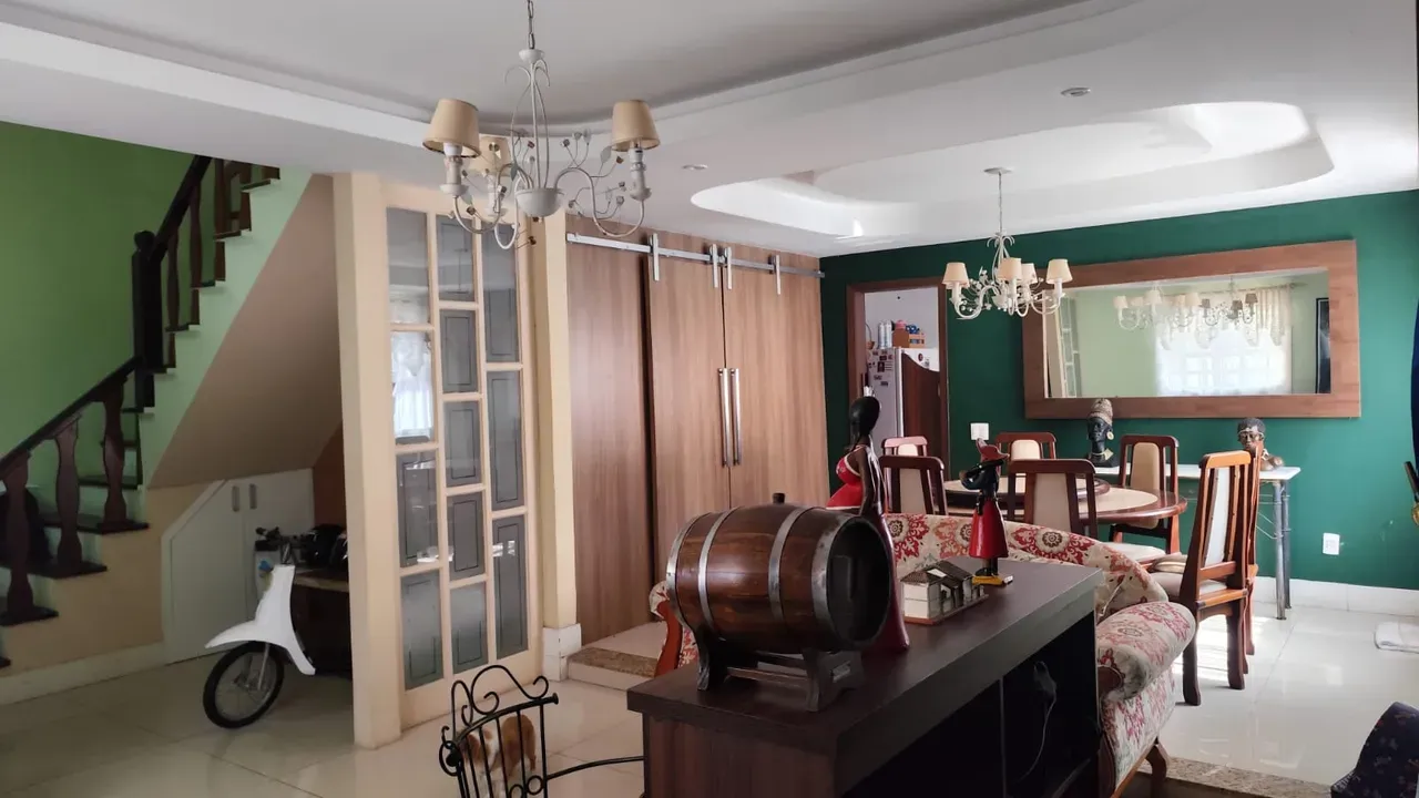Furnished house, 360 m², with a walk-in closet — photo 22