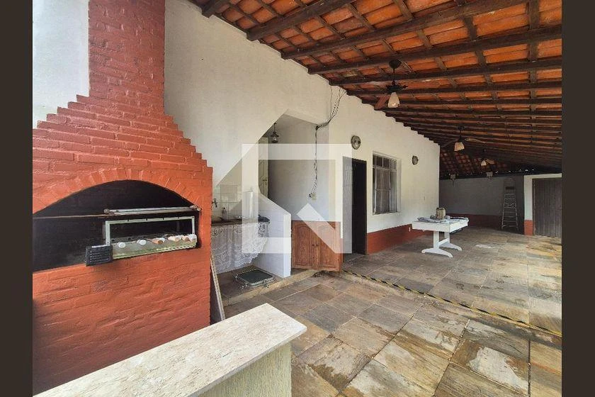 Casa para aluguel com 4 quartos e 2 suítes em 1500 m² — photo 6