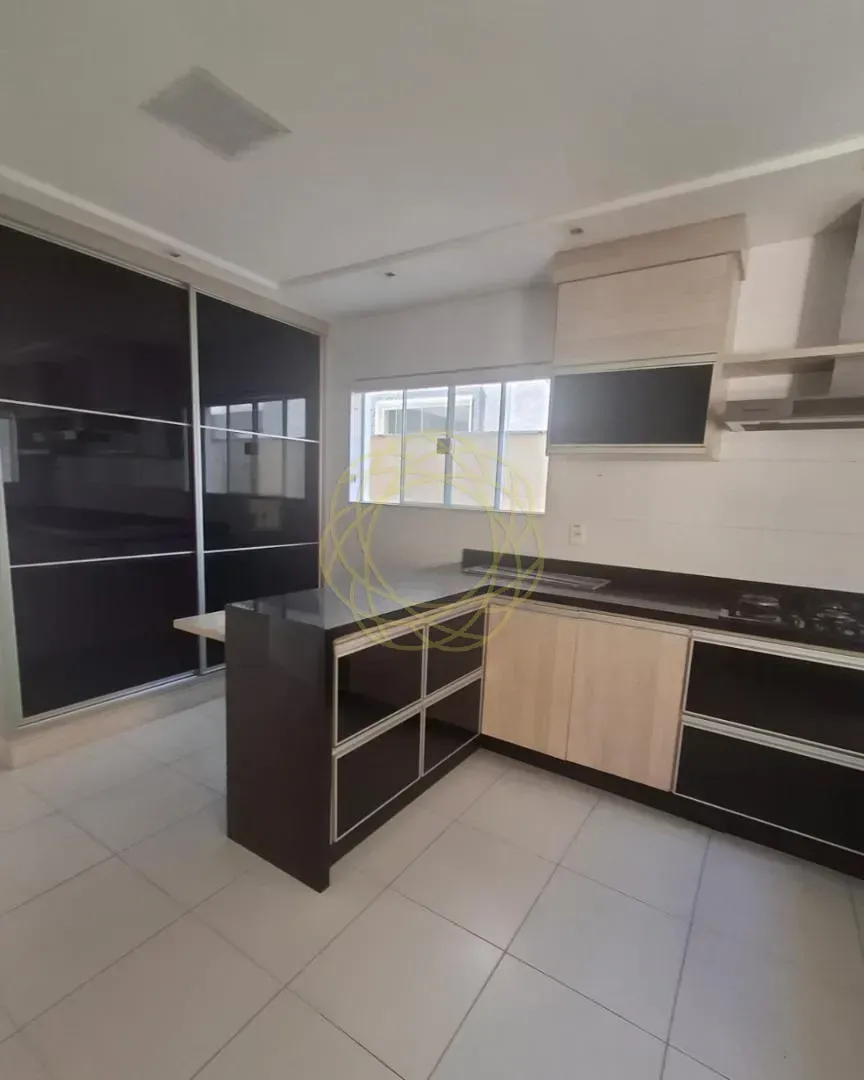Будинок на 5 спалень і 5 ванних, 350 м² — photo 22