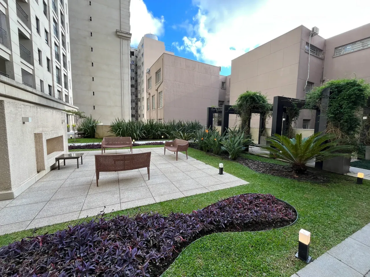40 m² furnished apartment with parking and high floor — photo 20