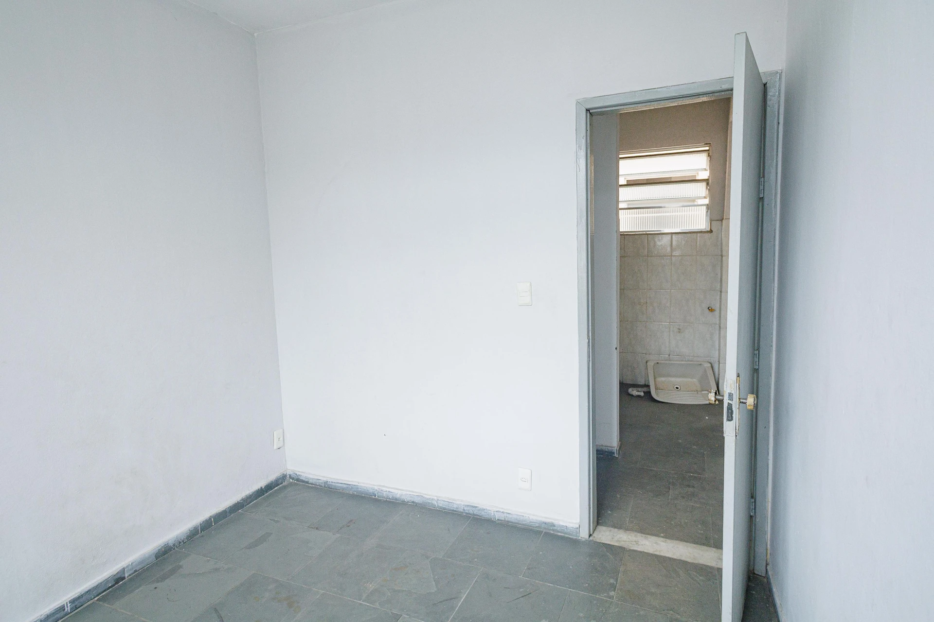 Apartamento para alugar com 2 quartos e cozinha separada — photo 20