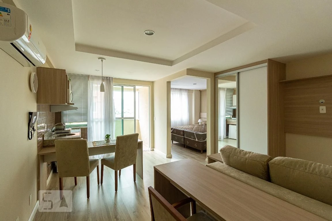 One-bedroom apartment with a home office in Rio de Janeiro