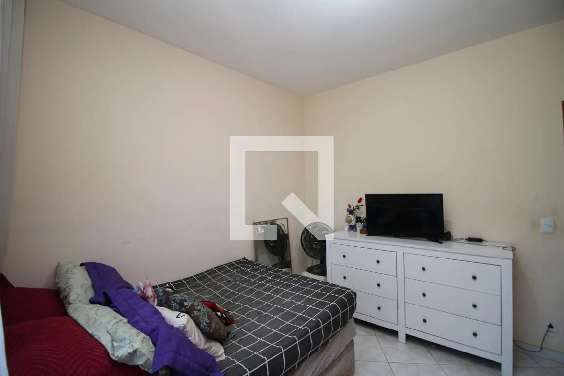 2-bedroom apartment with a home office — photo 4