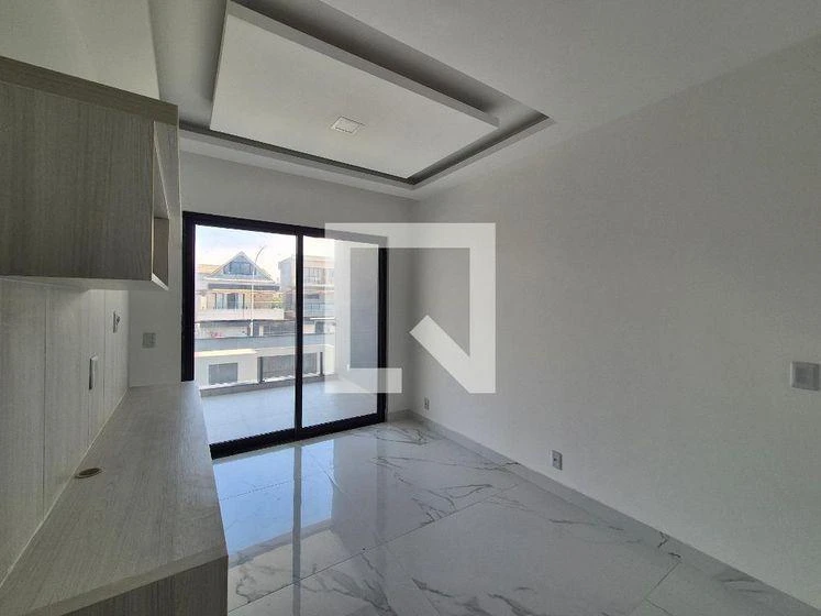 5-bedroom house with floor-to-ceiling windows — photo 41