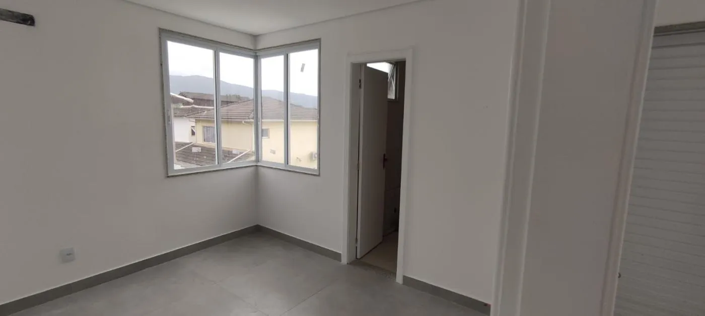 Casa para locação com 3 dormitórios e área de lavanderia — photo 13
