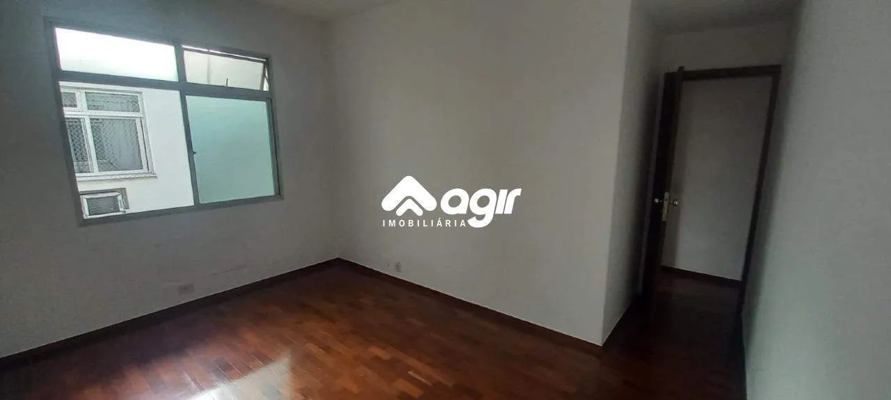 4-bedroom apartment with balcony and 2 parking spots — photo 7