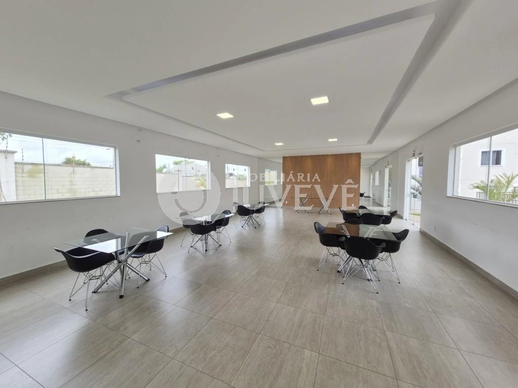 Furnished 2-bedroom apartment with 1 parking spot — photo 8