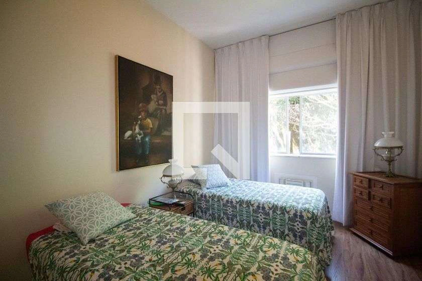 Penthouse for rent with 4 bedrooms and 210 m² — photo 20