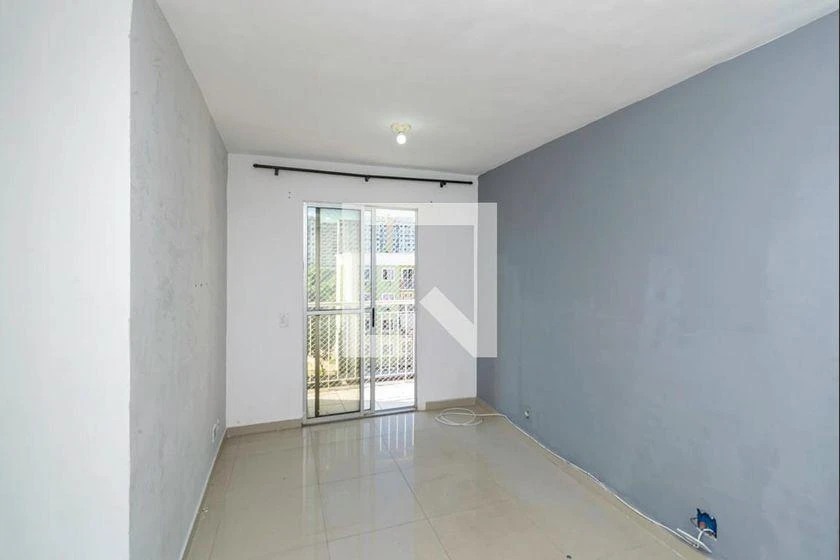 2-bedroom apartment in a building with a pool — photo 24