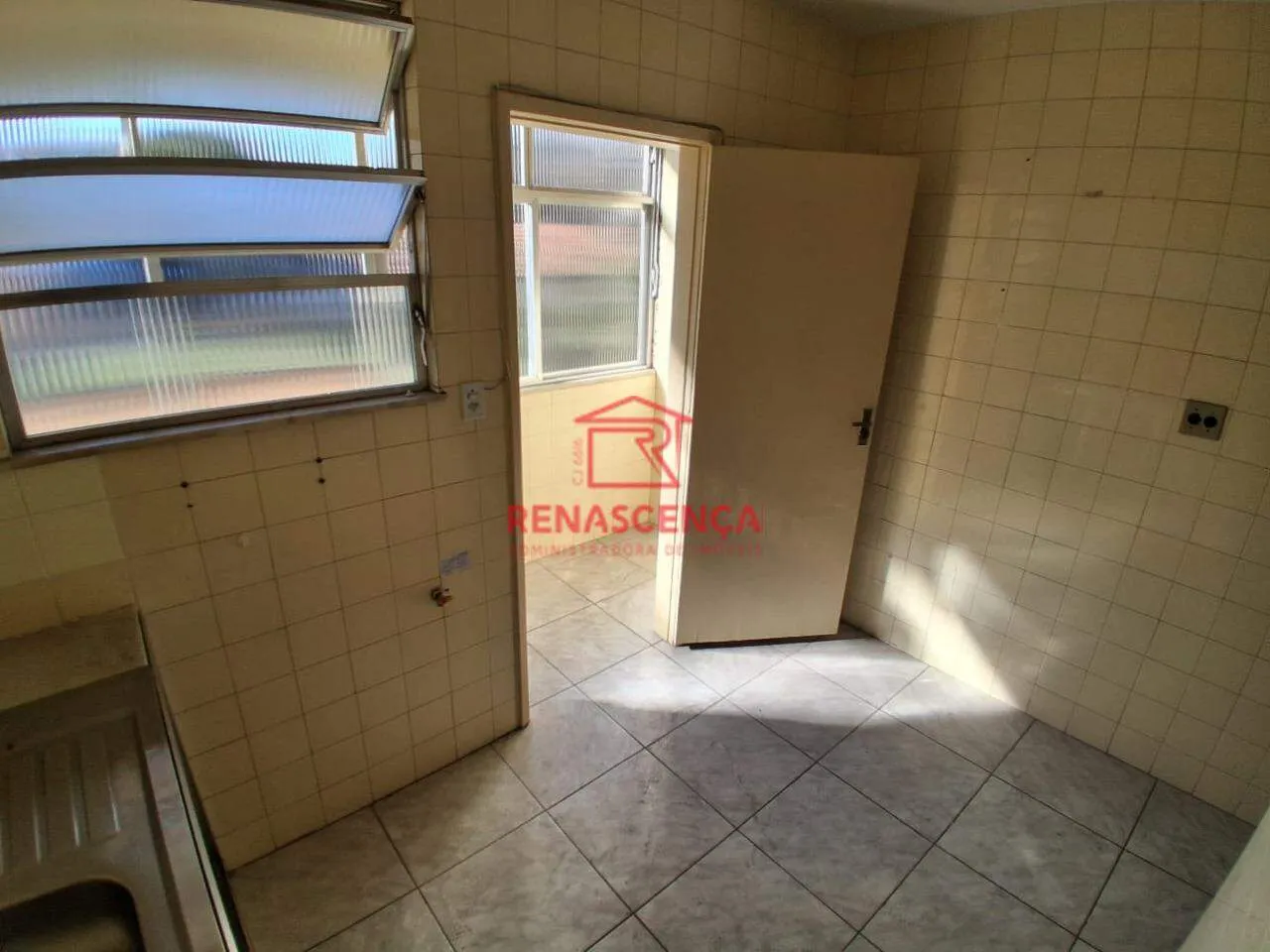 One-bedroom apartment, 50 m² — photo 2
