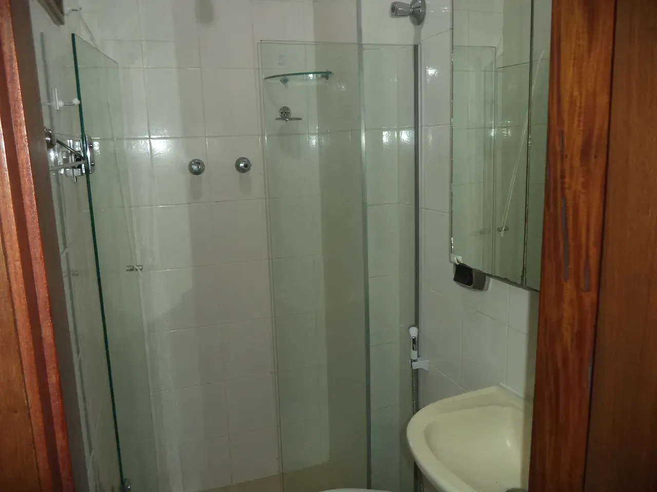 93 m² apartment with 2 bedrooms and 3 bathrooms — photo 2
