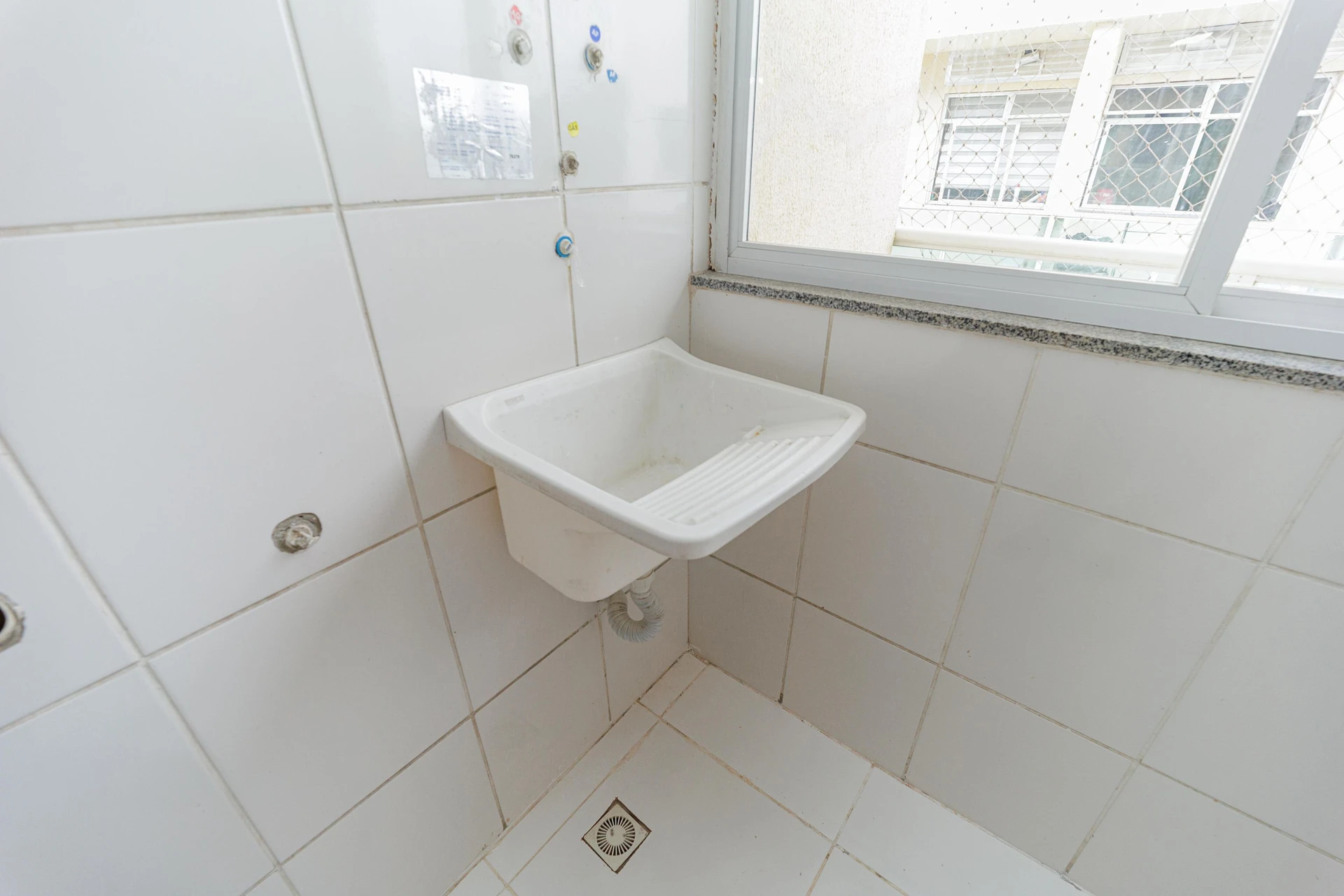 Apartment, 53 m², with wood or laminate floors — photo 4