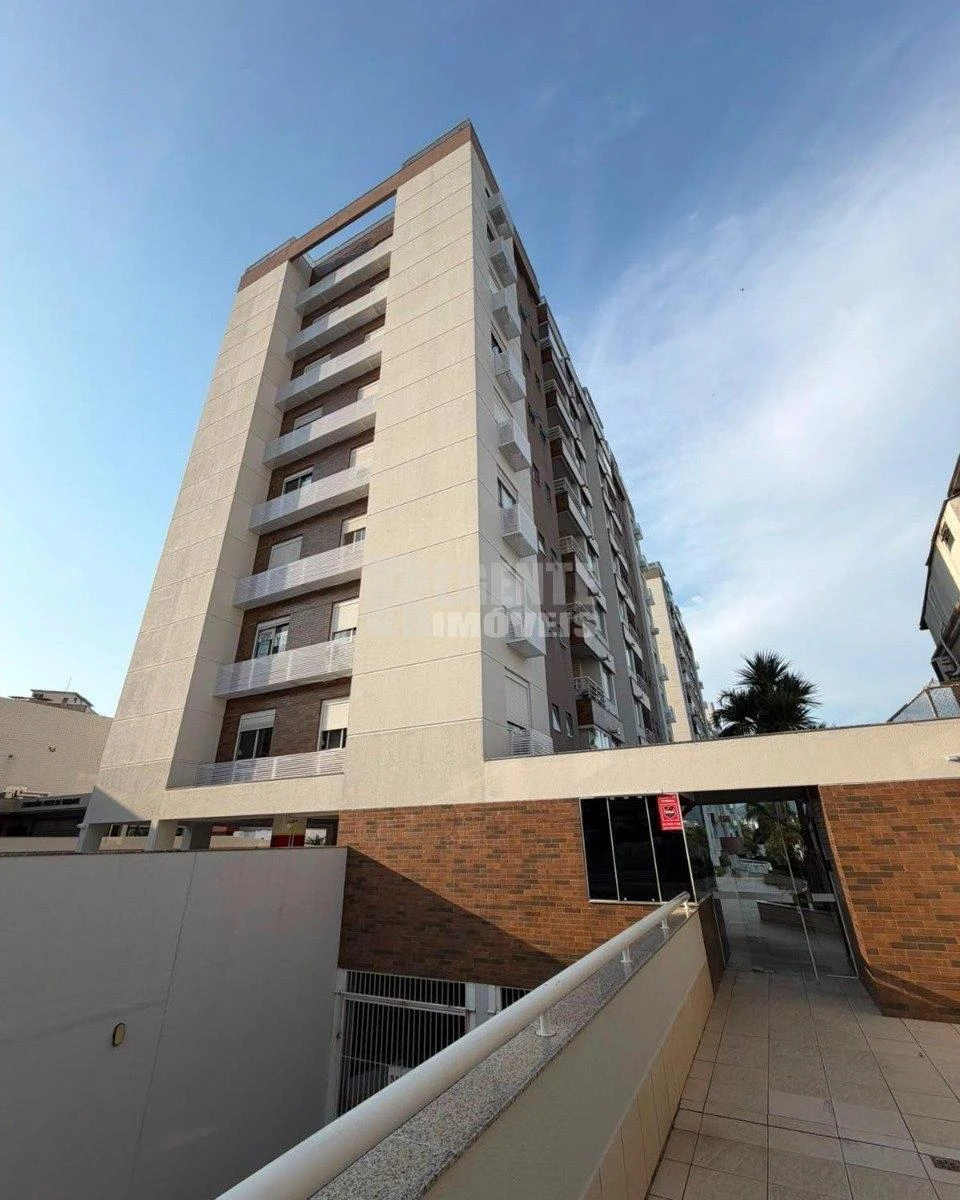 Apartamento de 2 dormitorios con parrilla en la terraza — photo 13