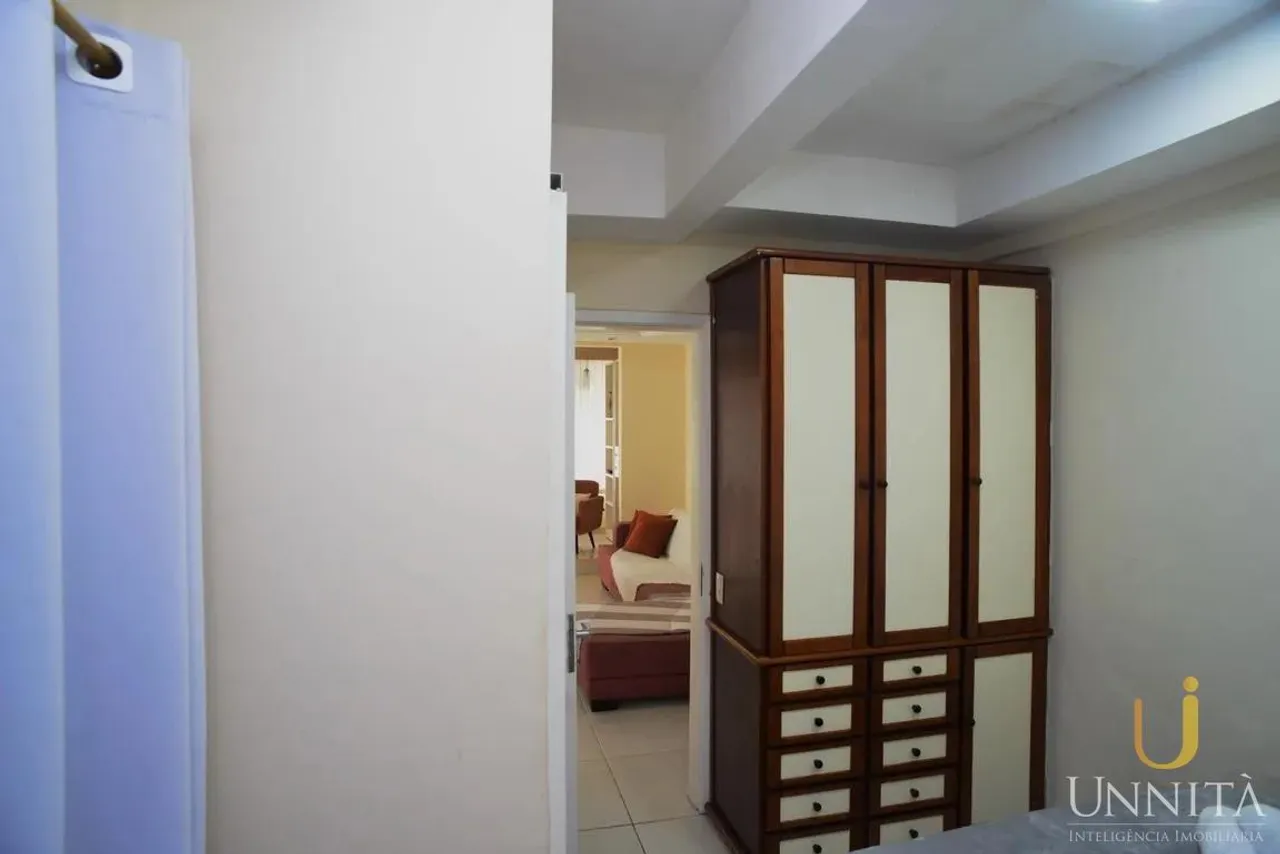 5-bedroom house with a bathtub in Rio de Janeiro — photo 19