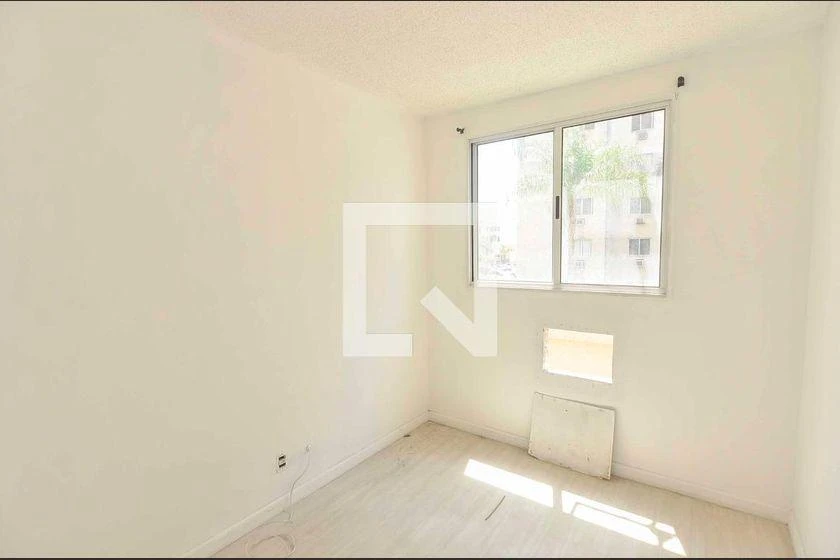 Apartamento de 2 quartos em condomínio com piscina — photo 8