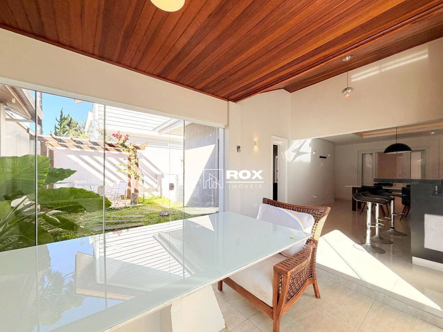 Casa en condominio con 5 dormitorios y piscina — photo 24