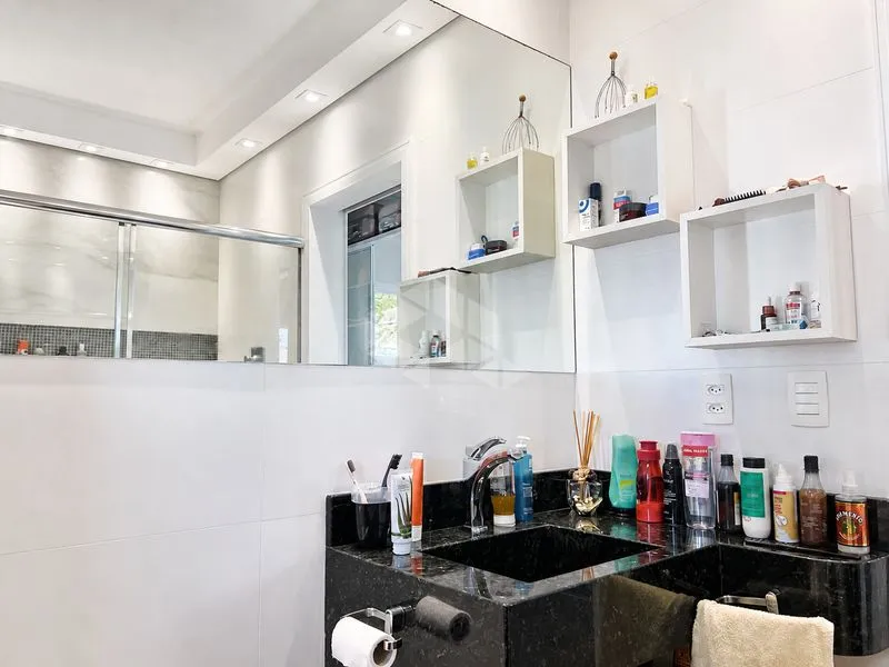 Furnished house, 350 m², with a water view — photo 20