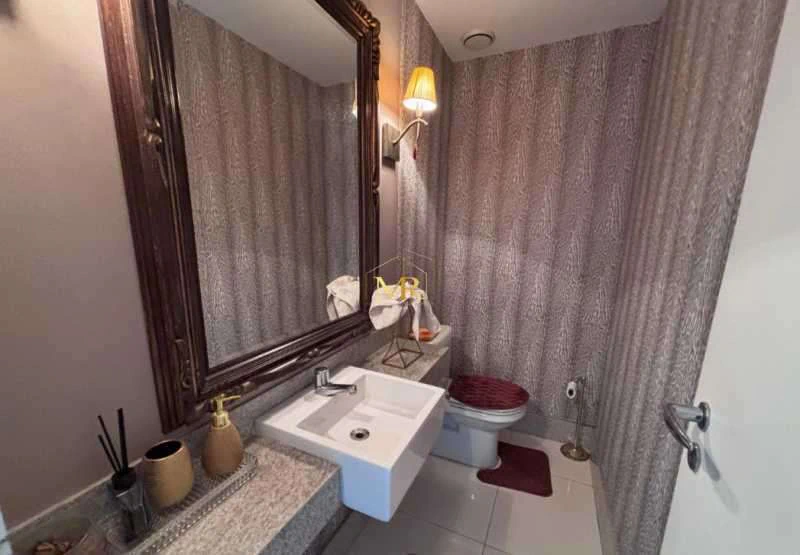 Furnished apartment with 4 en-suite bedrooms and 5 baths — photo 25