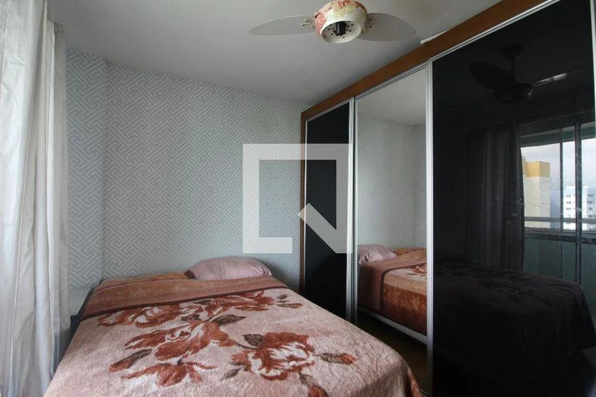 2-bedroom apartment with a home office — photo 26