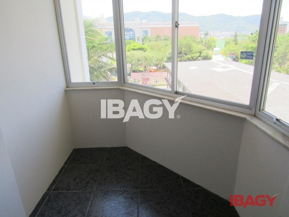 Стиральная машина и 3 спальни: квартира 86 м² — photo 21
