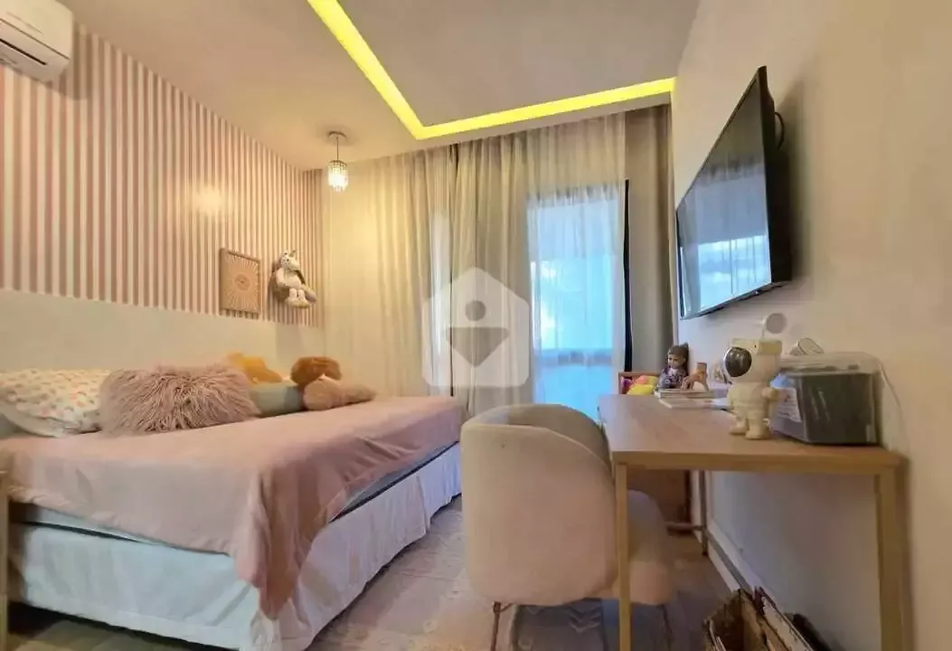 Мебльована квартира 231 м² з 4 спальнями-сюїтами і 4 місцями — photo 23