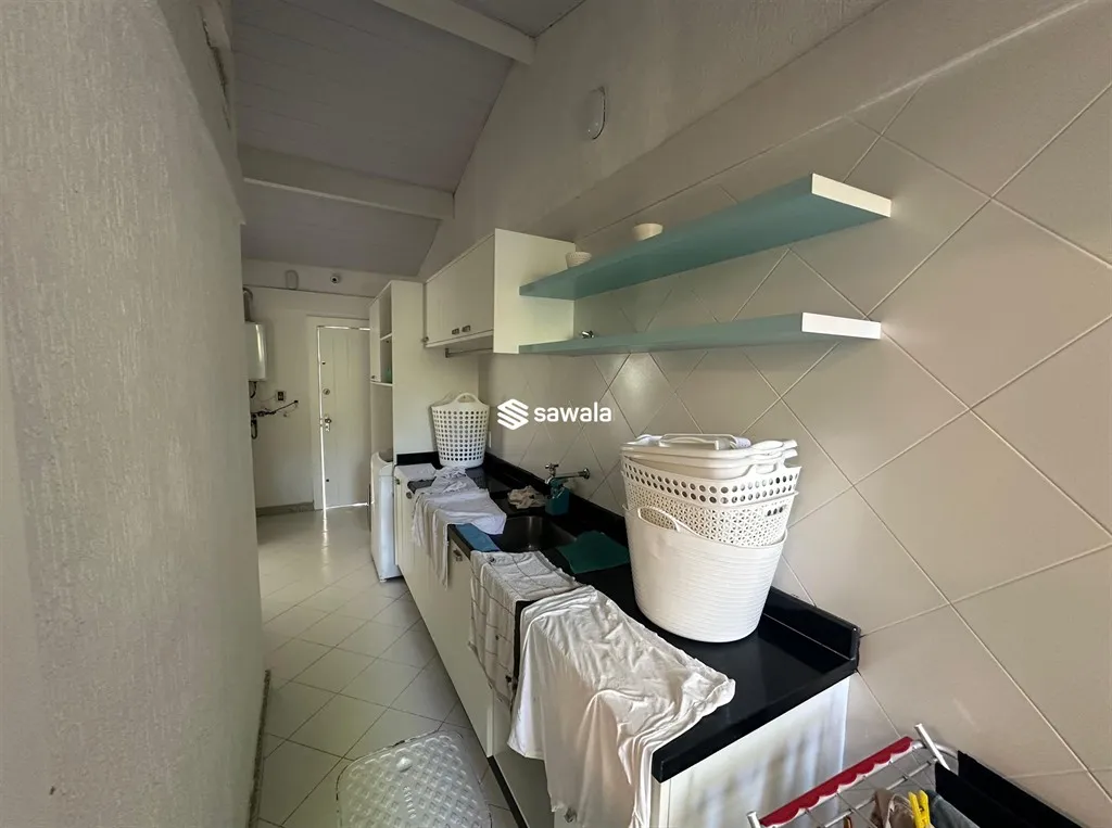 Casa mobiliada com 4 quartos e 5 banheiros — photo 22