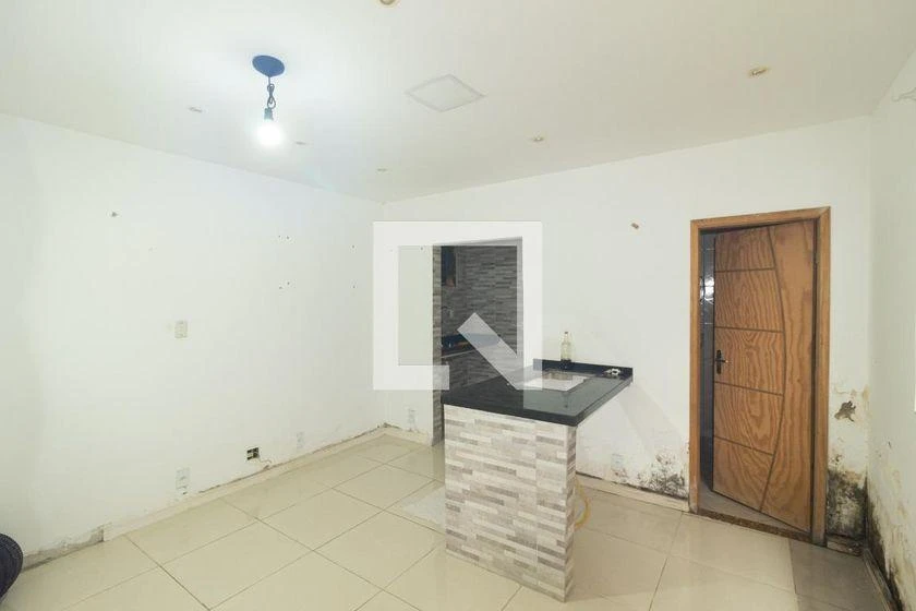Unfurnished house with 3 bedrooms and 120 m² — photo 3