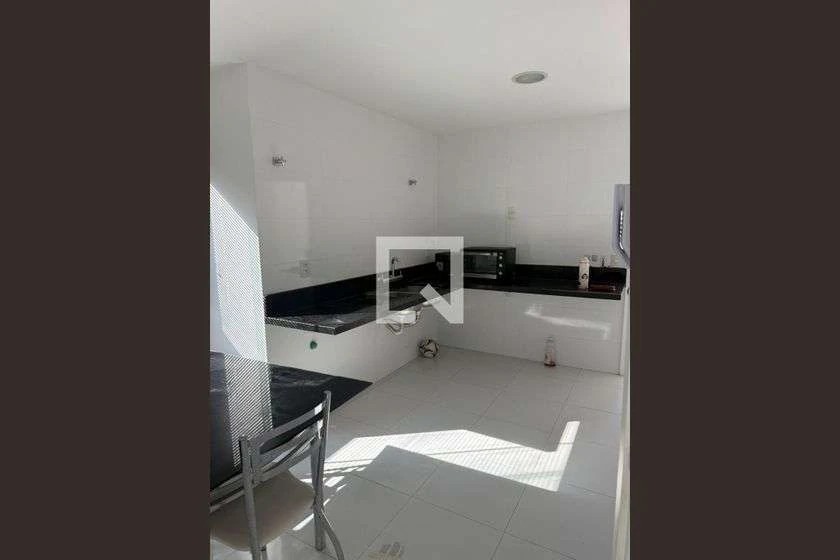 Casa tipo townhouse con 3 suites y 5 baños — photo 2