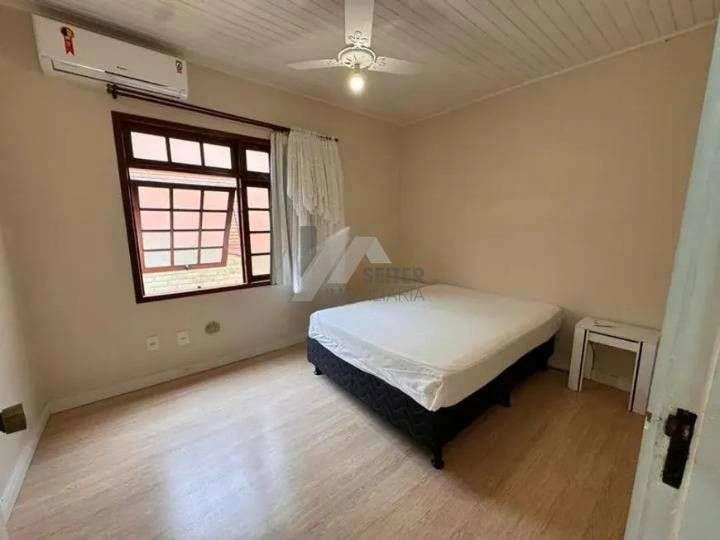 Будинок на 5 кімнат, 2 власні ванні та приватний сад — photo 4