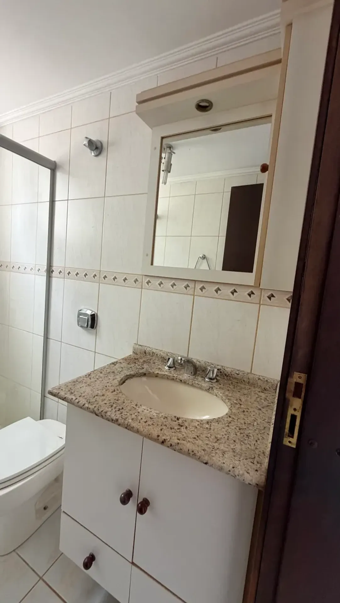 2-bedroom apartment with a washing machine in Curitiba — photo 3