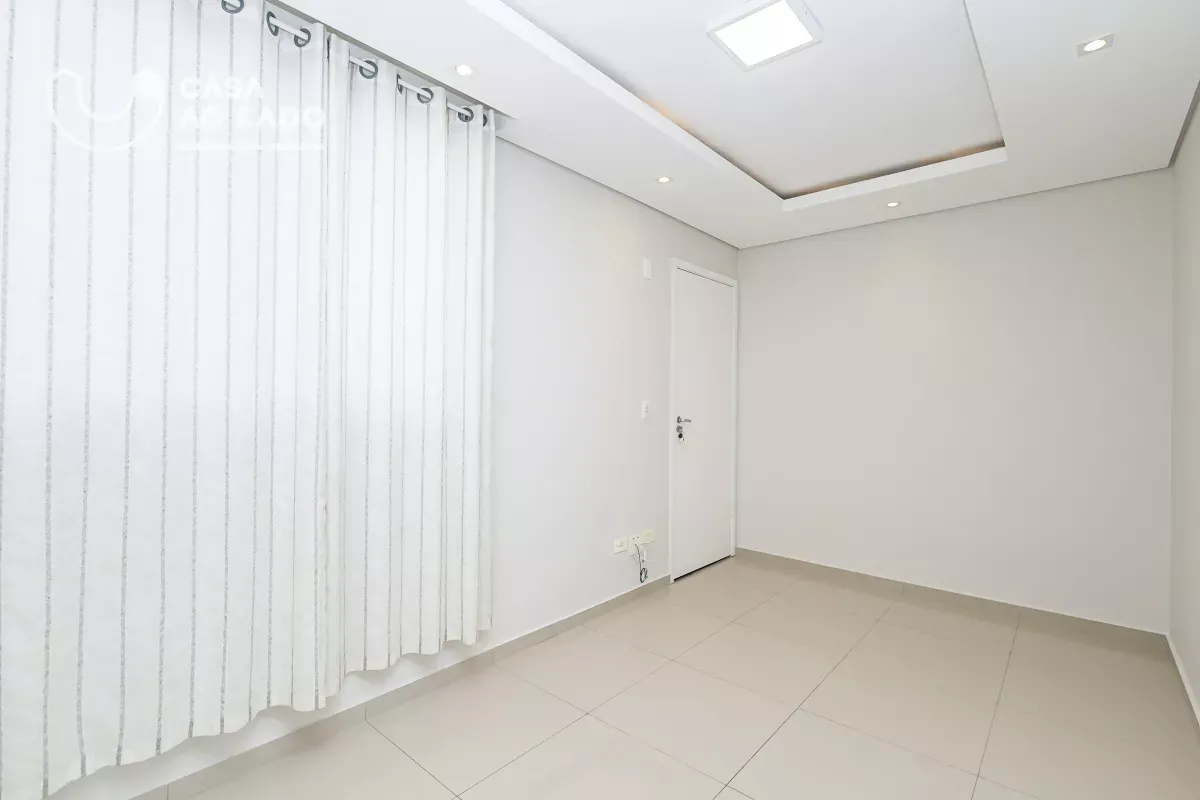 2-bedroom apartment in a building with a gym — photo 6