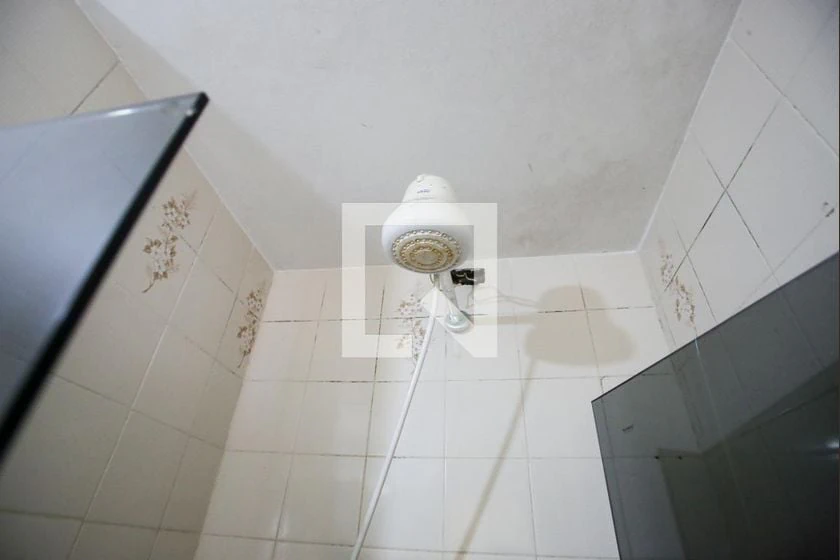 2-bedroom rental apartment with balcony — photo 5