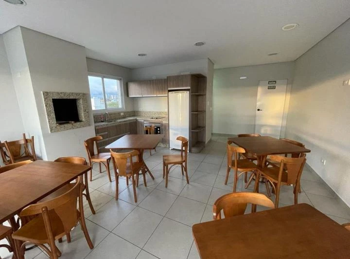 Apartamento mobiliado de 1 quarto com banheiro privativo — photo 6