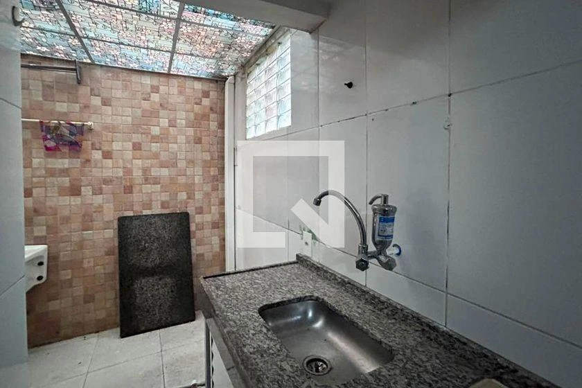 House, 50 m², with wood or laminate floors — photo 23