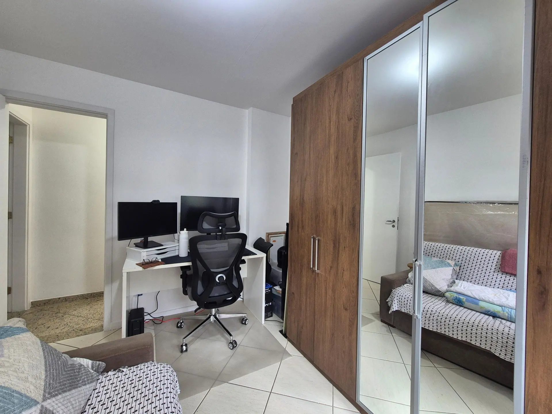 Furnished apartment, 78 m², with a washing machine — photo 15