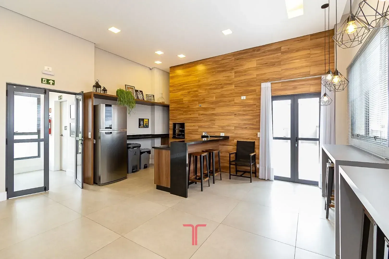 Furnished 1-bedroom apartment with 34 m² and balcony — photo 9