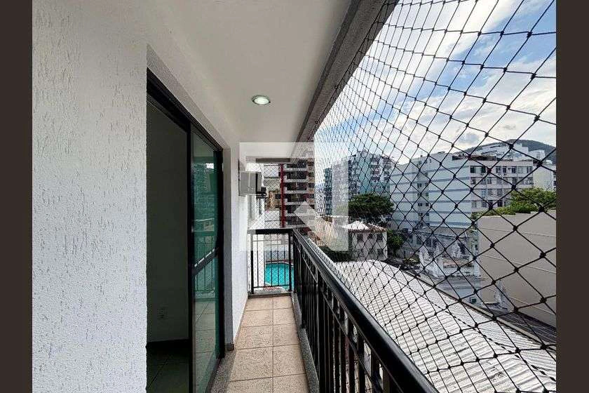 111 m² rental apartment with 3 bedrooms and 2 parking spots — photo 4