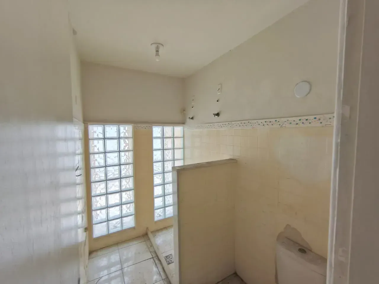 Будинок із 5 спальнями та 5 ванними, 423 м², P — photo 7