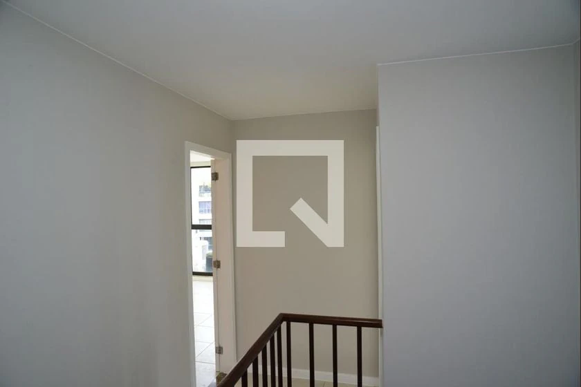 Квартира 200 м² з 3 спальнями та балконом — photo 25