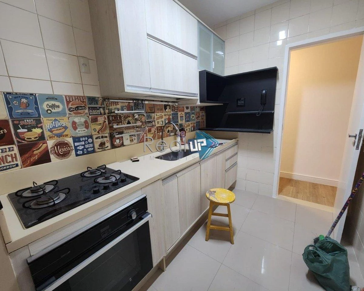 Робоче місце та 3 спальні: квартира 80 м² — photo 2