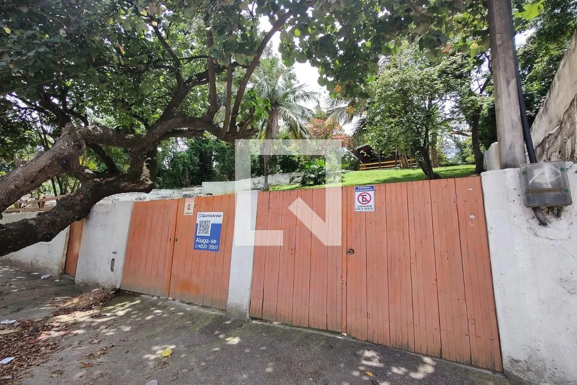 Casa para locação com 3 quartos e 280 m² — photo 91
