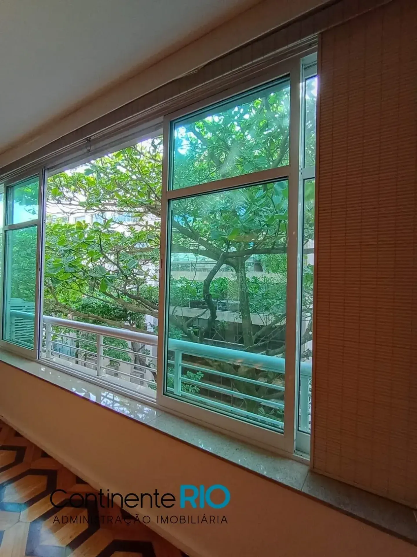 Ванна та 4 спальні: квартира 200 м² — photo 6