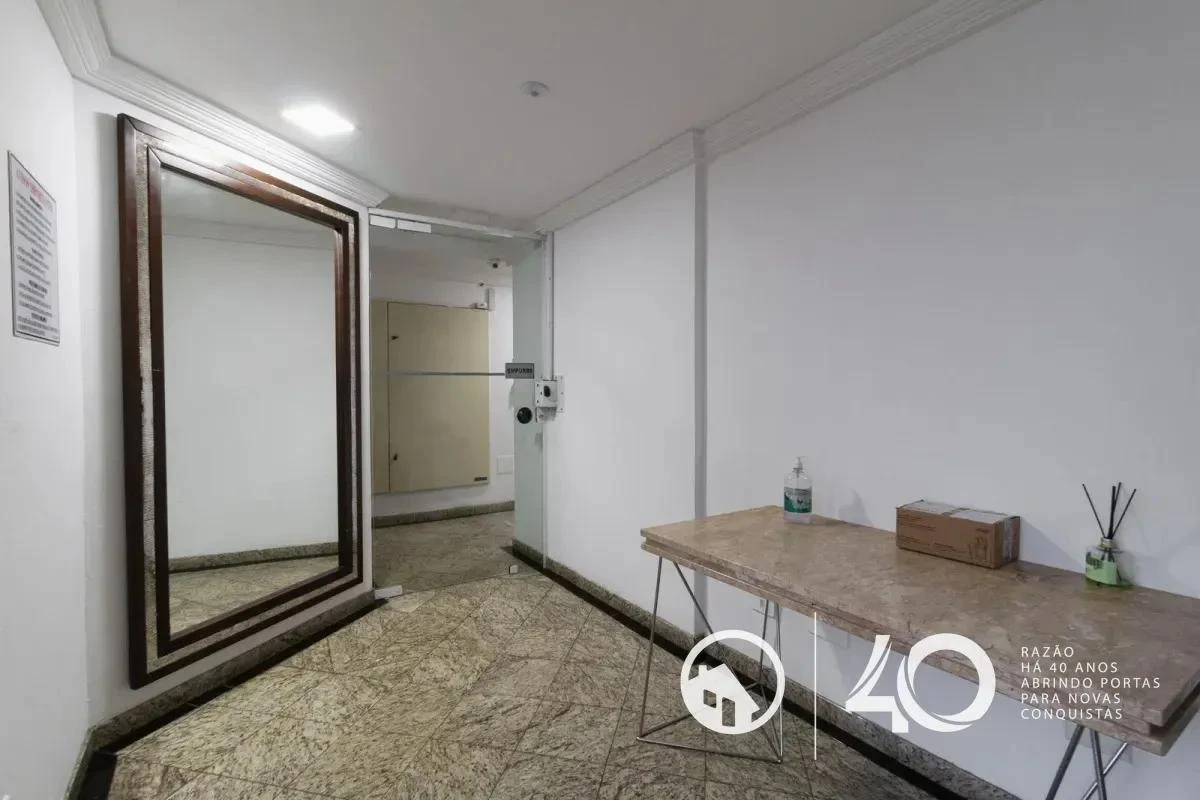 One-bedroom apartment with a washing machine in Curitiba — photo 8