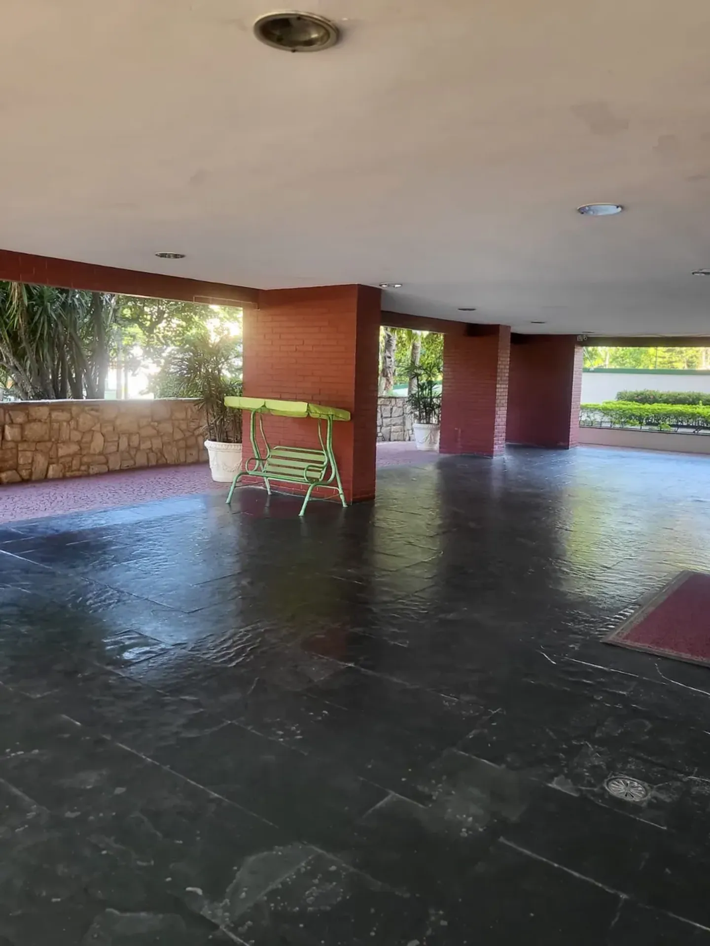 Furnished 126 m² apartment with 3 bedrooms and gas kitchen — photo 7
