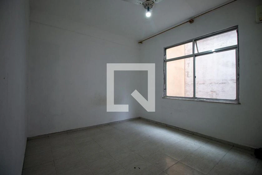 Apartamento sem mobília com 2 quartos e 1 banheiro — photo 4
