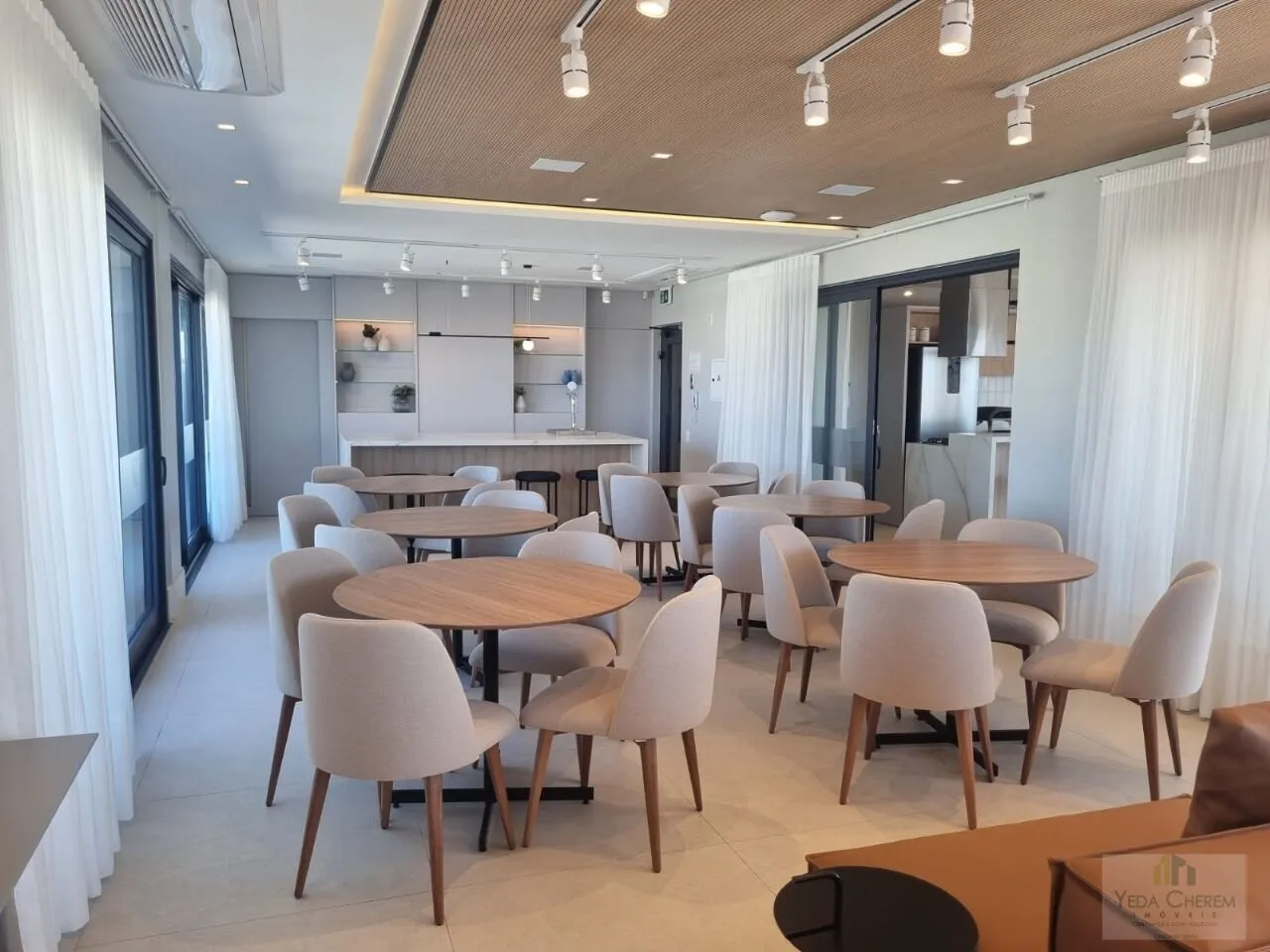 40 m² furnished apartment with 1 bedroom on the 12th floor — photo 18