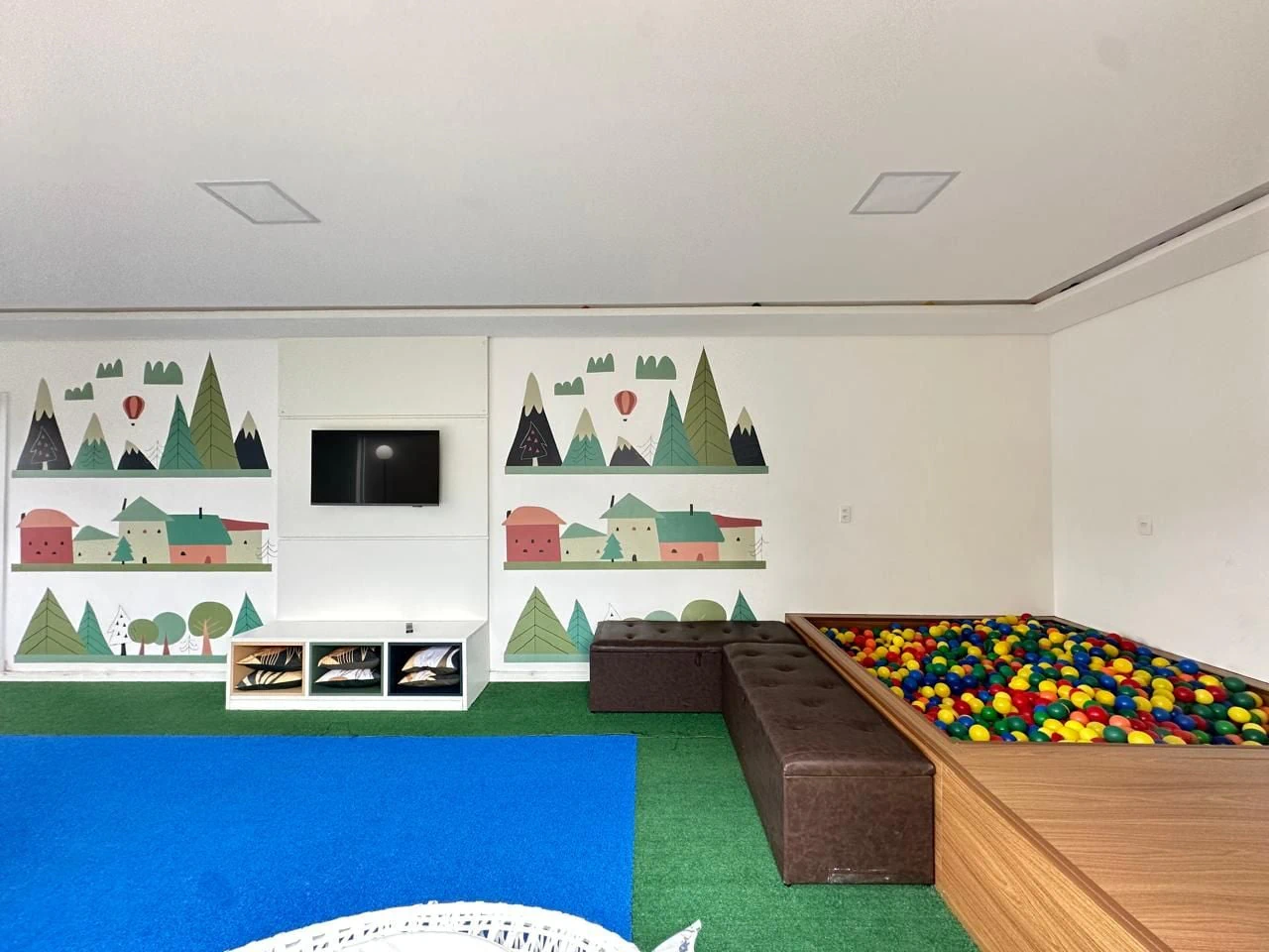 Apartamento de 2 dormitórios com varanda envidraçada — photo 5