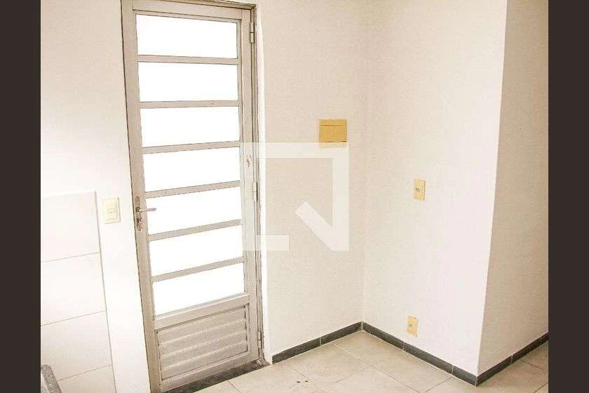 Condo townhouse with 3 bedrooms and a balcony grill — photo 16